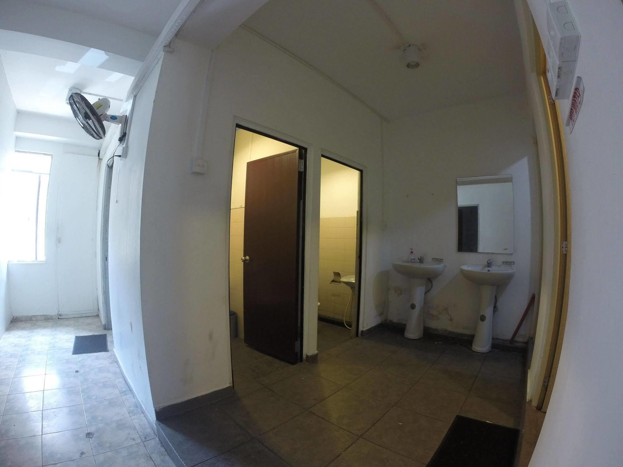 Backpack Lanka Pansiyon Kolombo Dış mekan fotoğraf